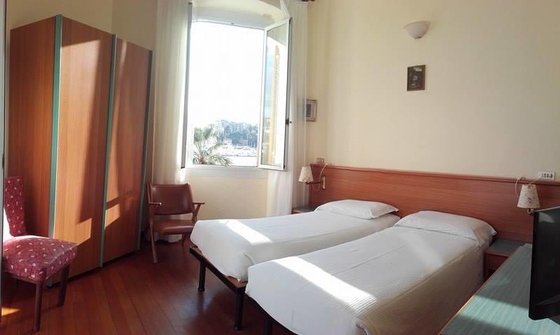 Albergo Bandoni ラッパロ エクステリア 写真